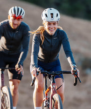 Load image into Gallery viewer, Voler W. MIDWEIGHT MERINO LS JERSEY - CHARCOAL HEATHER