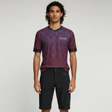Load image into Gallery viewer, Men's MTB Short Sleeve Jersey | Purple Twist