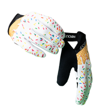 Load image into Gallery viewer, Youth Gloves - Scoops