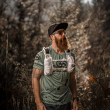 Load image into Gallery viewer, Orange Mud Gear Vest V4.0 — 1L Hydration Running Vest