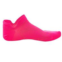 Load image into Gallery viewer, Professional Thin Anti-slip Breathable No Sweat Sports Running Socks
