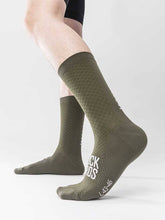 Load image into Gallery viewer, ROAD-TO-SKY Breathable Cycling Socks