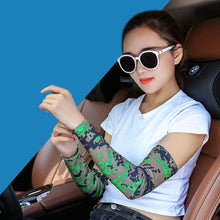 Load image into Gallery viewer, 2Pcs Unisex Cooling Arm Sleeves UV Protection - Running or Cycling
