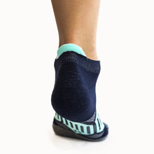 Load image into Gallery viewer, Navy &amp; Mint - Elite Running Socks
