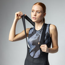 Load image into Gallery viewer, STONES CARGO GRAVEL WOMEN'S BIBSHORT
