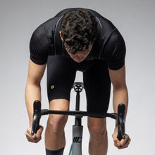 Load image into Gallery viewer, Men's Watt 3.6 Bib Shorts
