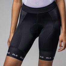 Load image into Gallery viewer, Women's Strada 2.0 Shorts
