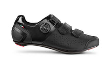 Load image into Gallery viewer, CRONO CR3 Road Cycling Shoes - Black 02
