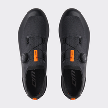 Load image into Gallery viewer, DMT KR30 Road Shoe
