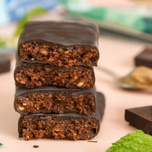 Load image into Gallery viewer, dark chocolate mint energy bars
