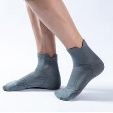 Load image into Gallery viewer, Professional Thin Anti-slip Breathable No Sweat Sports Running Socks
