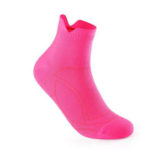 Load image into Gallery viewer, Professional Thin Anti-slip Breathable No Sweat Sports Running Socks
